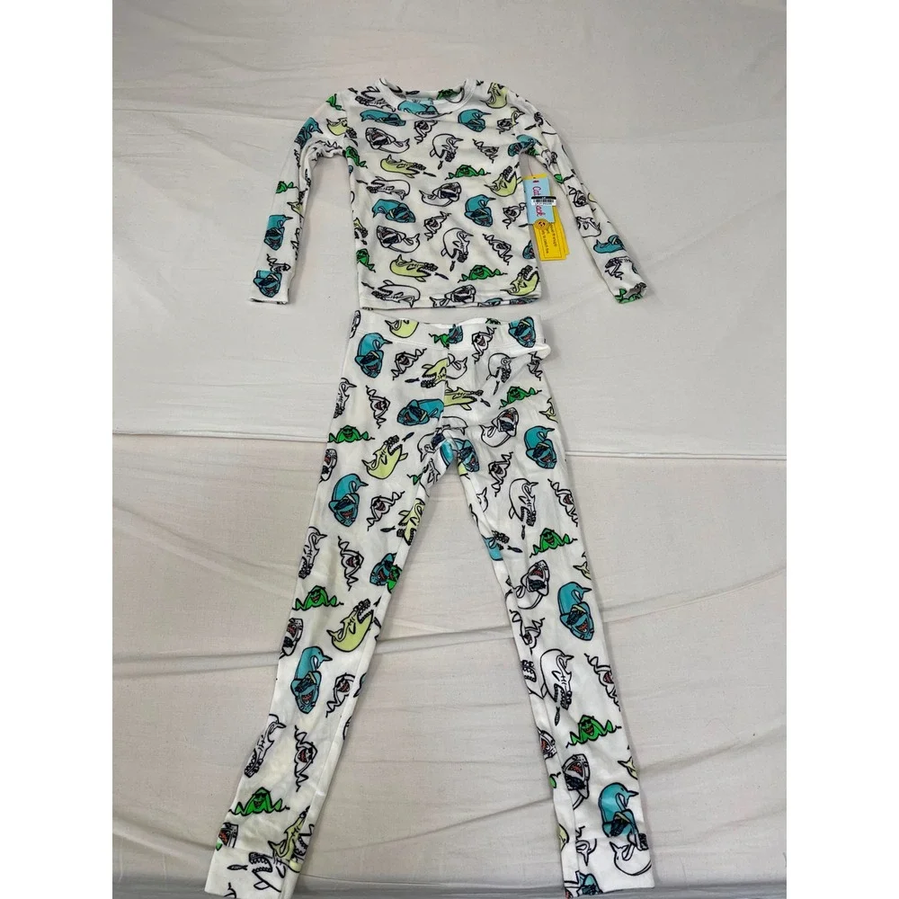 Cat & Jack Kids Shark Print 2 Piece Pajama Set White Blue Green Size 6 NWT